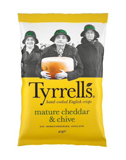TYRELLS CHEDDAR & CHIVE (150GMS)